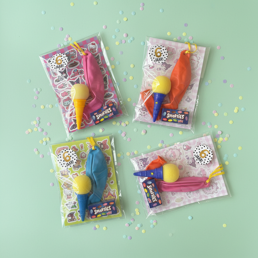 Hello Kitty & friends traktatie (met sticker naar keuze) (Kopie)