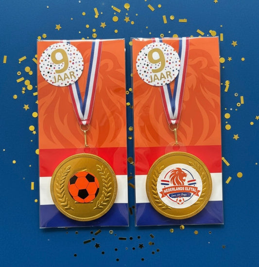 WK 2026 voetbal - chocolade medaille traktatie (met sticker naar keuze)