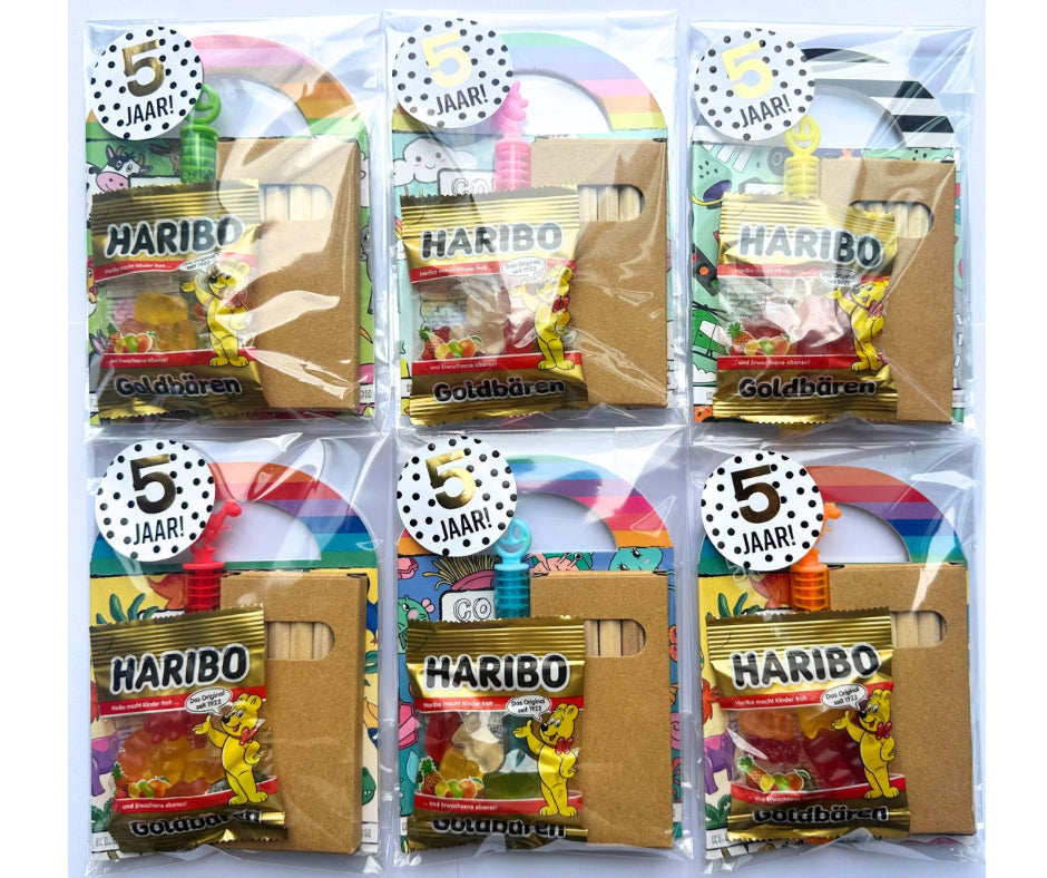 Kleurset mix met bellenblaas traktatie (met sticker naar keuze) de