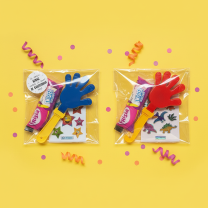 Zwaai traktatie met stickers en Frisia spekje (met sticker naar keuze)